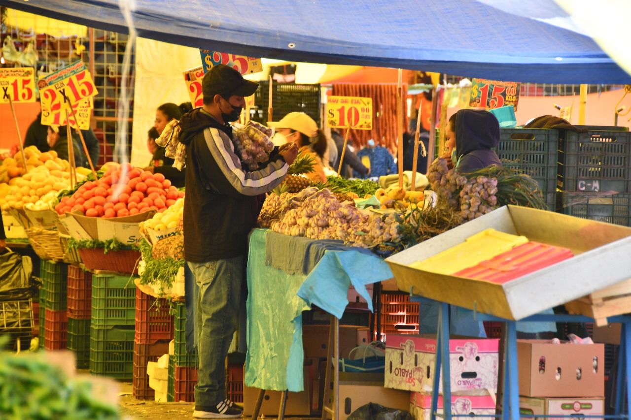 Este miércoles regresa el tianguis semanal a la explanada del recinto ferial en Huamantla